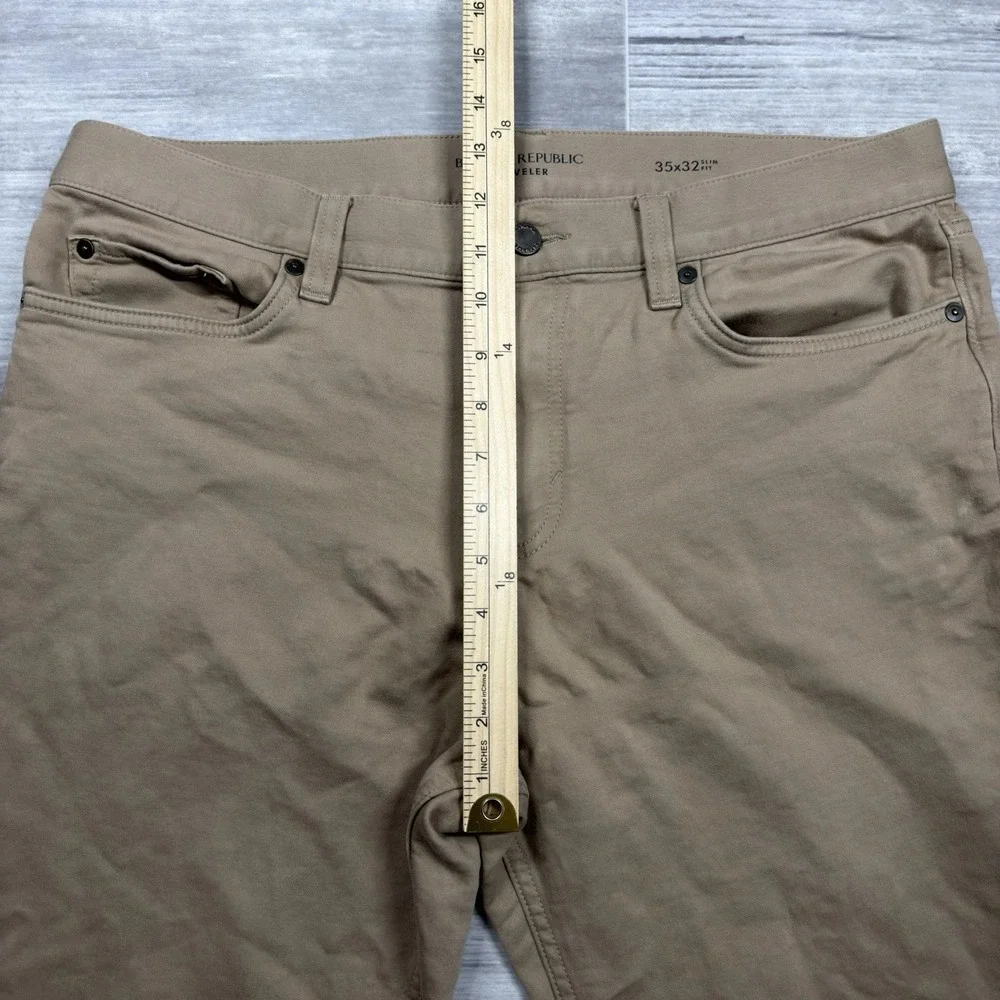 Banana Republic Traveler Pants 35 x 32 Slim Fit Khaki Stretch‎ Chino Men's Beige
